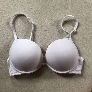 Where Everywhere bra by PINK